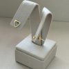 BRINCO M CORACAO VAZADO BANHO DOURADO